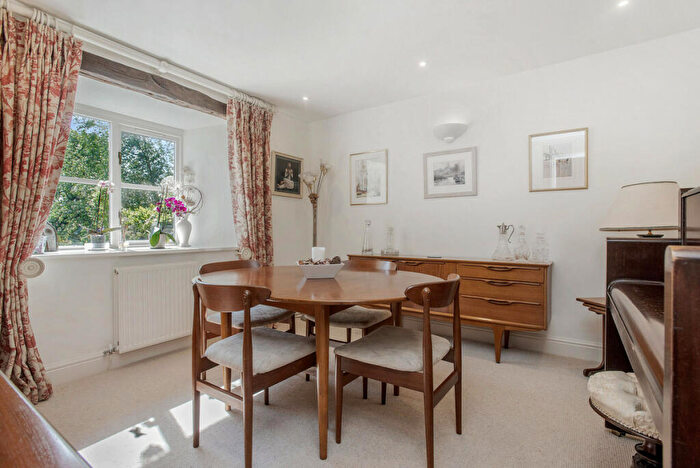 4 Bedroom Barn Conversion For Sale In Dykes Lane, Yealand Conyers, LA5