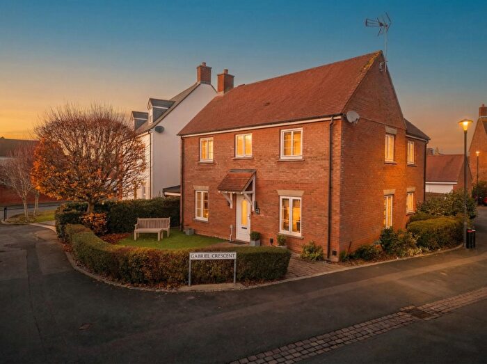 4 Bedroom Detached House For Sale In Swindon, Wiltshire, SN25