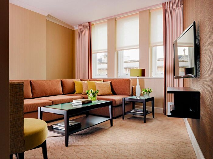 1 Bedroom Flat To Rent In Calico House B, Bow Lane, London, EC4M