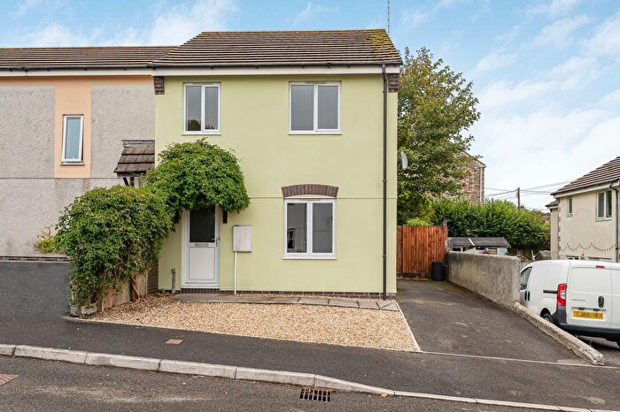 3 Bedroom Semi Detached House For Sale In Ashmead, Grampound Road, TR2