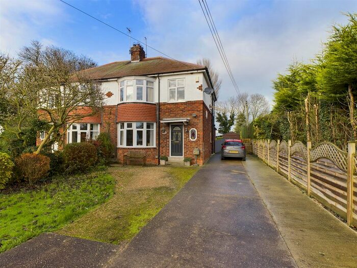 3 Bedroom Semi-Detached House For Sale In Atwick Road, Bewholme, Driffield, YO25