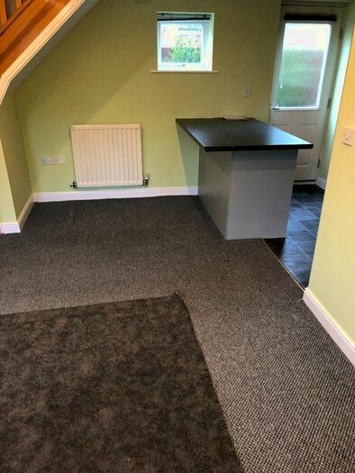 2 Bedroom Semi-Detached House To Rent In Rawsthorne Avenue, Manchester, M18