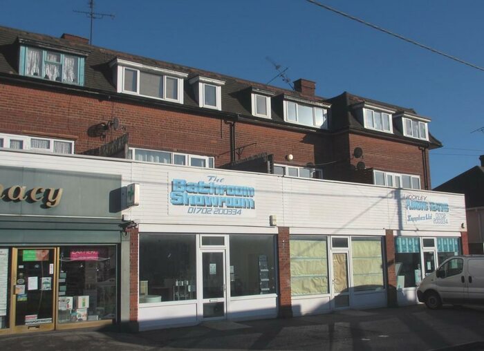 3 Bedroom Maisonette To Rent In Broad Parade, Hockley, SS5