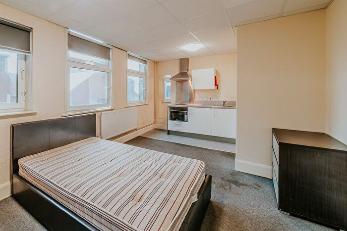 1 Bedroom Flat To Rent In Upper Parliament Street, Nottingham, NG1