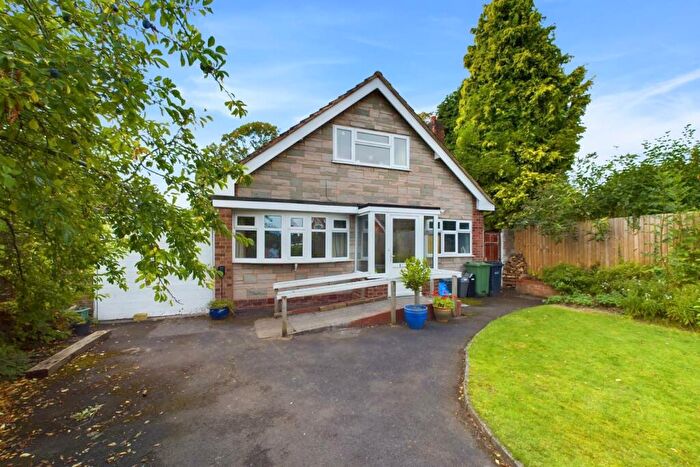 4 Bedroom Detached House For Sale In Osmaston Road, Stourbridge, DY8