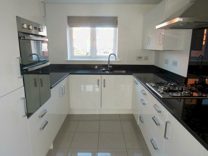 3 Bedroom Semi-Detached House To Rent In Yeats Drive, Warwick, CV34