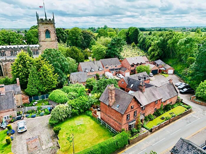 5 Bedroom Semi-Detached House For Sale In Pinfold Lane, Penkridge, ST19