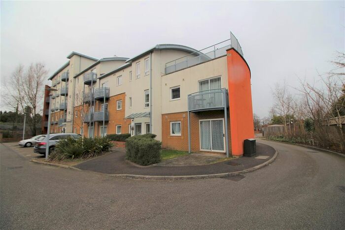 2 Bedroom Property To Rent In Coburn House, Trafalgar Gardens, Crawley RH10