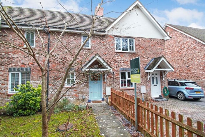 3 Bedroom Terraced House For Sale In Lyndhurst Road, Fleet, GU51