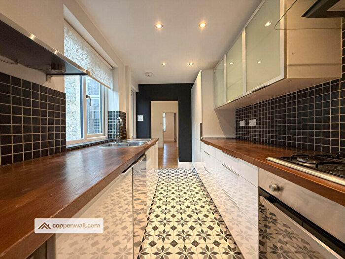 3 Bedroom End Of Terrace House For Sale In East Street, Crawshawbooth, Rossendale, BB4