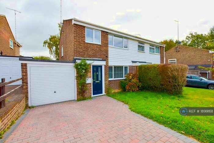 3 Bedroom Semi-Detached House To Rent In Larches Way, Crawley Down, Crawley, RH10