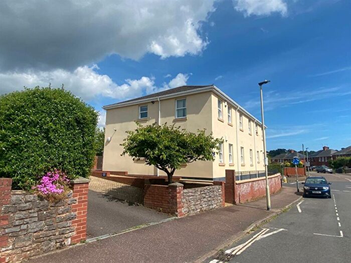 2 Bedroom Apartment To Rent In Exeter, EX2
