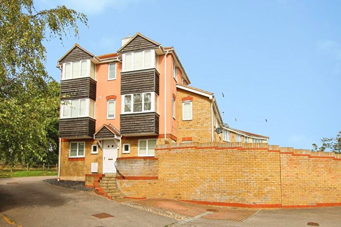 4 Bedroom Town House For Sale In The Parks, March, PE15