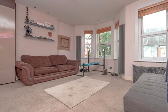 5 Bedroom Terraced House For Sale In Victoria Road, Folkestone, CT19