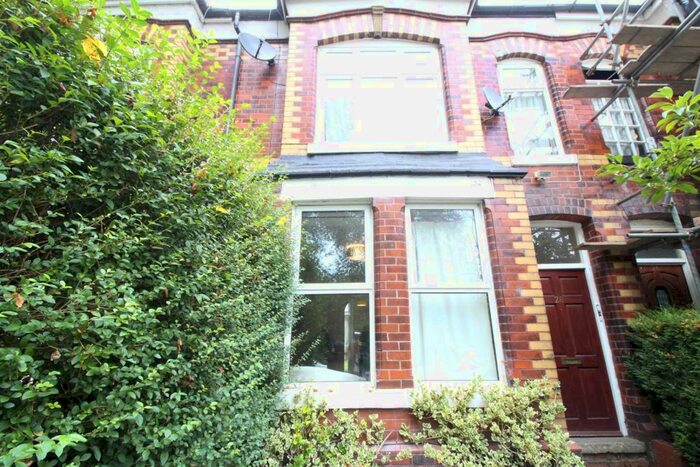 1 Bedroom Flat To Rent In College Road, Whalley Range, M16