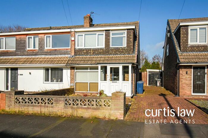 3 Bedroom Semi-Detached House For Sale In Colburne Close, Burscough, L40