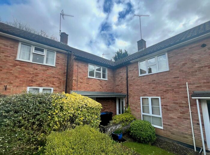 4 Bedroom House To Rent In The Vineyard, Welwyn Garden City, AL8