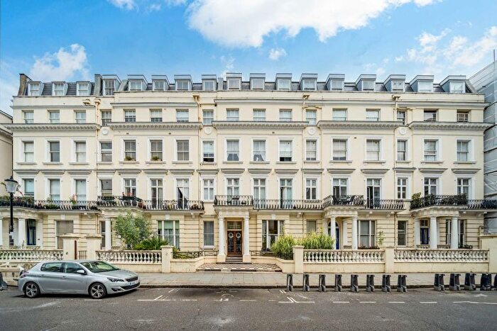 1 Bedroom Flat To Rent In Pembridge Gardens, Notting Hill, W2
