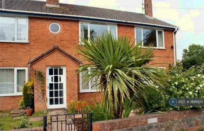 2 Bedroom Flat To Rent In Exeter Road, Newton Poppleford, Sidmouth, EX10