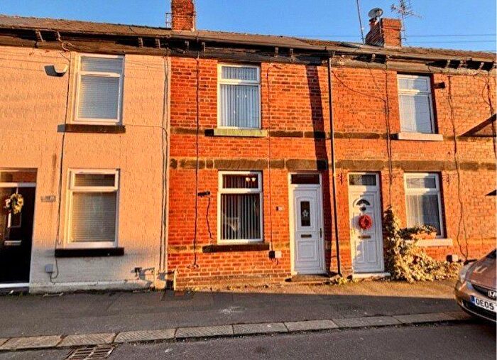 2 Bedroom Terraced House To Rent In Washington Road, Ecclesfield, Sheffield, South Yorkshire, S35