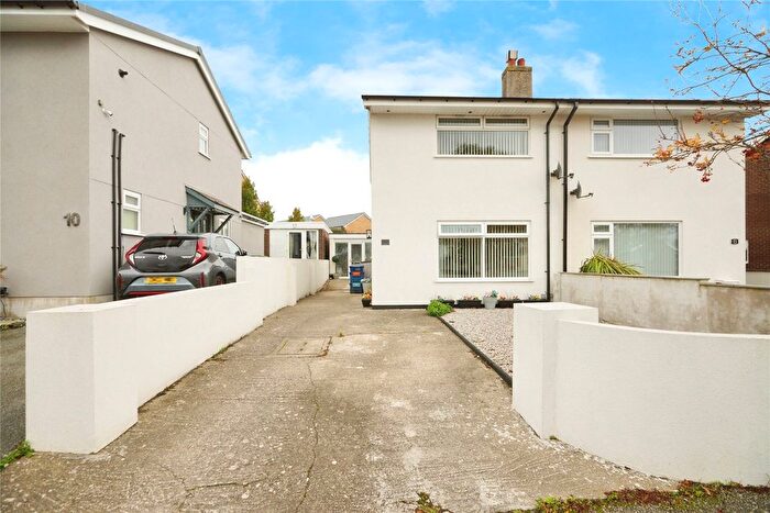3 Bedroom Semi Detached House For Sale In Bryn Hyfryd, Caernarfon, Gwynedd, LL55