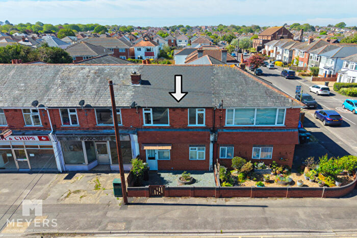 2 Bedroom Apartment To Rent In Cranleigh Road, Bournemouth, BH6