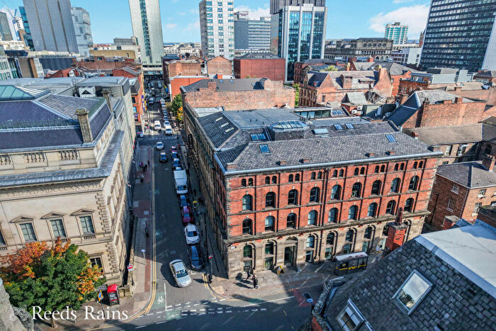 1 Bedroom Apartment For Sale In George Street, Manchester, M1