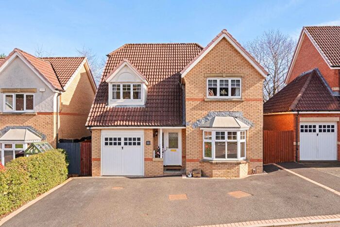 4 Bedroom Detached House For Sale In Bluebell Glade, Livingston, EH54
