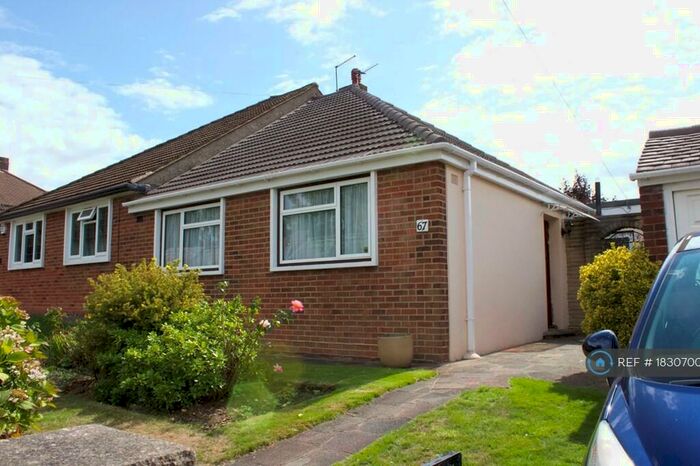 3 Bedroom Bungalow To Rent In Andover Road, Orpington, BR6