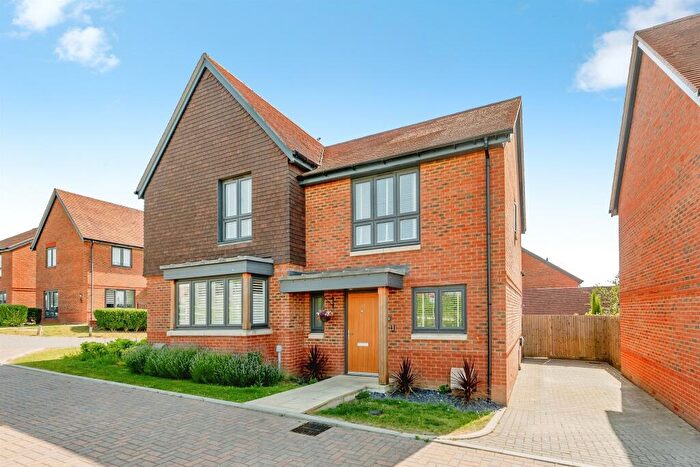2 Bedroom Semi Detached House For Sale In Thorn Way, Pease Pottage, Crawley, RH11