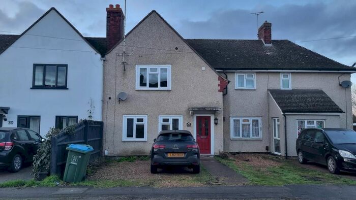 3 Bedroom Terraced House To Rent In Hampden Road, Aylesbury, HP21