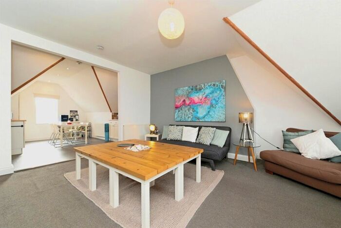 2 Bedroom Apartment For Sale In Cliff Parade, Hunstanton, PE36