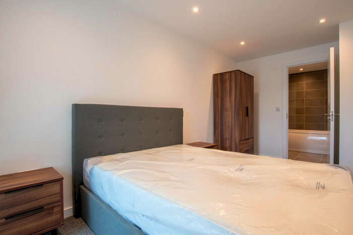 2 Bedroom Apartment To Rent In Alexandra Park, Willow Road, LS4