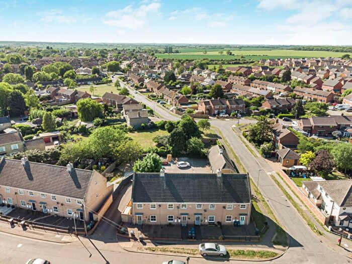 4 Bedroom Town House For Sale In Little End Cottages, Warboys, Huntingdon., PE28