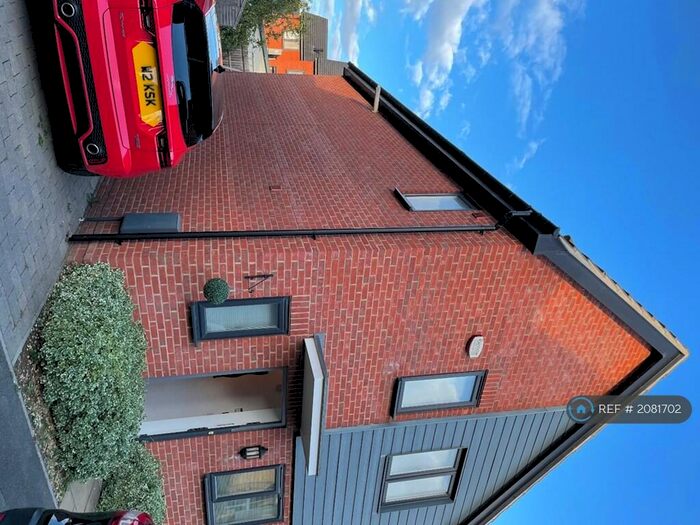 3 Bedroom Detached House To Rent In Harley Drive, Milton Keynes, MK7