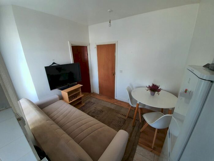 1 Bedroom Flat To Rent In Green Lanes, Palmers Green, London, N13