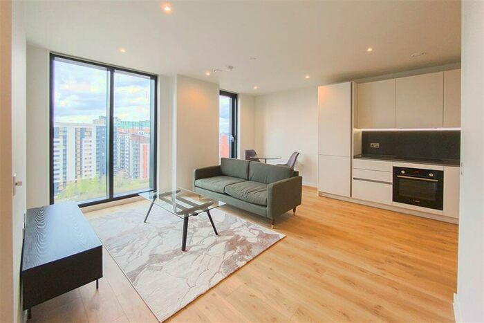 1 Bedroom Apartment To Rent In The Gate, Meadowside, M4