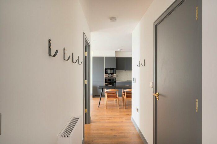 2 Bedroom Flat To Rent In The Gessner, Watermead Way, Tottenham Hale, N17