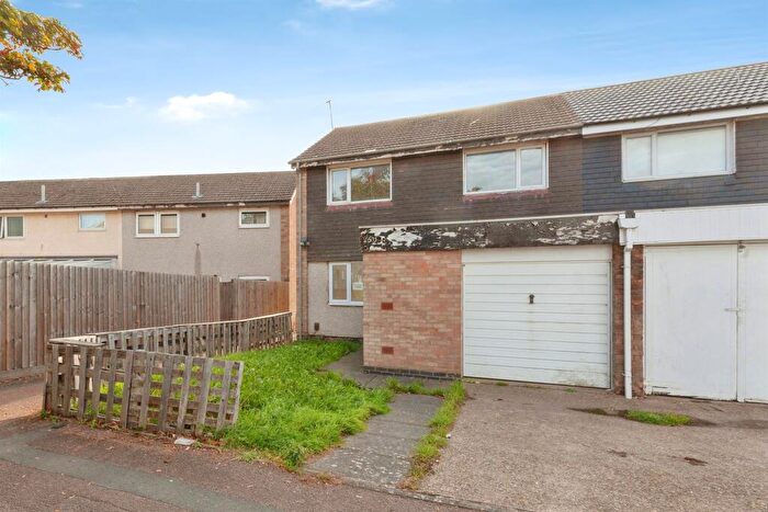 3 Bedroom End Of Terrace House For Sale In Rowanberry Avenue, Leicester, LE3