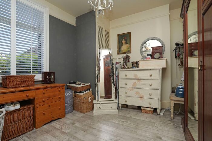 7 Bedroom Semi-Detached House For Sale In Elms Avenue, Ramsgate, CT11
