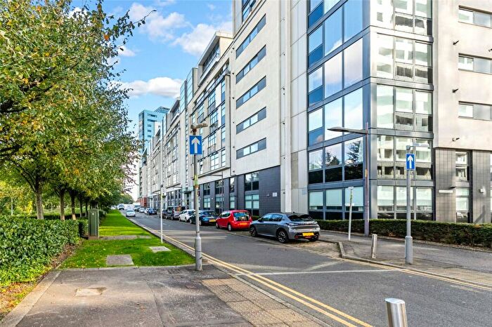 2 Bedroom Flat To Rent In Glasgow Harbour Terraces, Glasgow, Glasgow City, G11