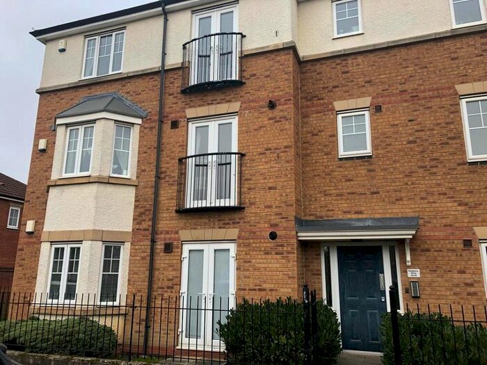 2 Bedroom Flat To Rent In Rosebury Drive, Longbenton, Newcastle Upon Tyne, NE12