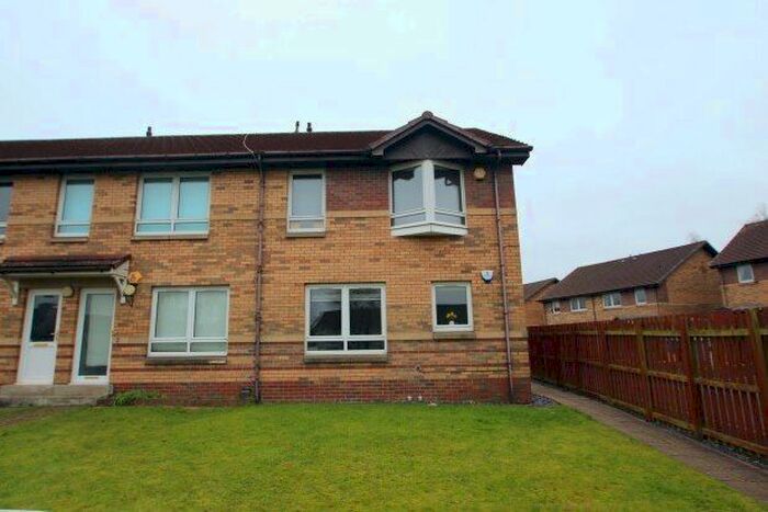 2 Bedroom Flat To Rent In Dunlop Street, Glasgow, G72