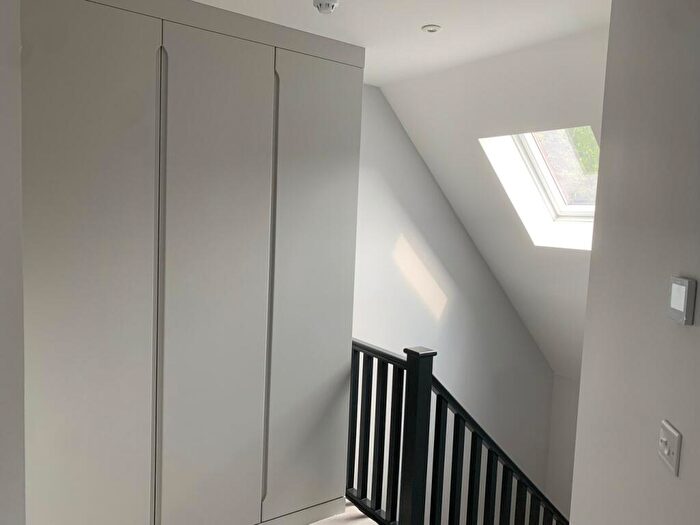 2 Bedroom Duplex For Sale In Bromley Avenue, Bromley, BR1