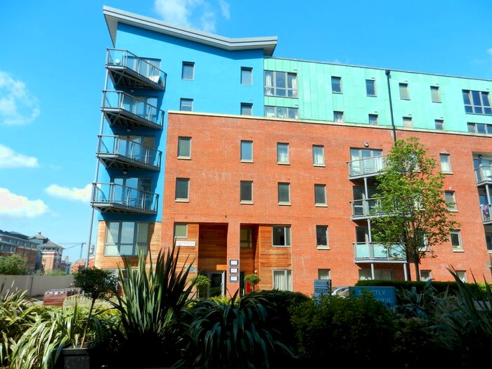 1 Bedroom Flat To Rent In 22 Crown And Anchor House, Bristol BS2