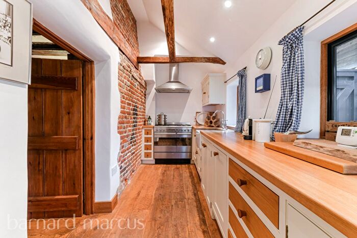 2 Bedroom Cottage To Rent In Pixholme Grove, Pixham, Dorking, RH4