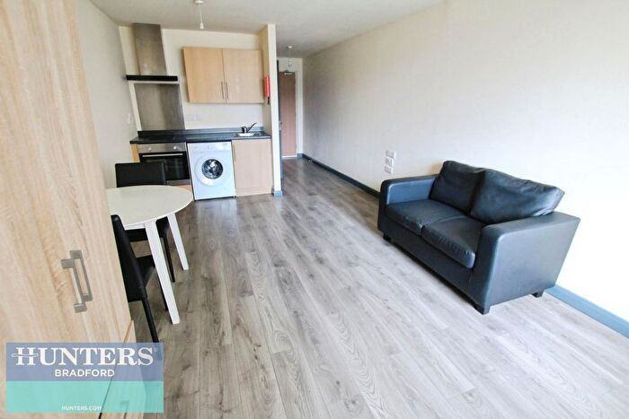 Studio To Rent In Olicana House, Chapel Street, Bradford, BD1
