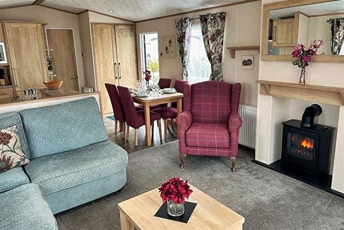 2 Bedroom Park Home For Sale In Hendra Croft, Newquay, TR8