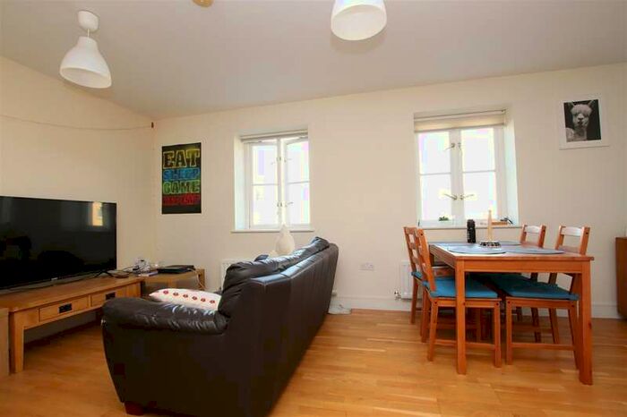 2 Bedroom Apartment To Rent In Philip Street, Bath, BA1