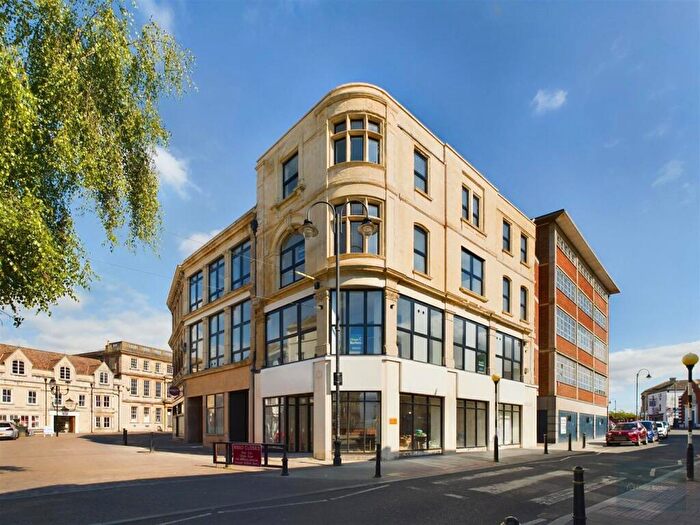 2 Bedroom Apartment To Rent In Fore Street, Trowbridge, BA14